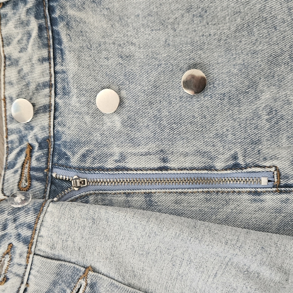Denim Blue Women's Shorts - Picture 5 of 7